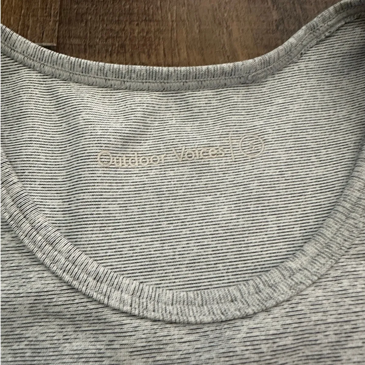 Outdoor Voices Gray Athena Crop Top/Sports Bra Size Medium - Image 2