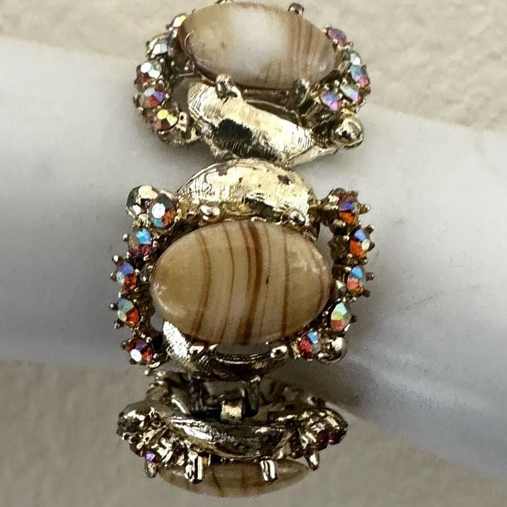 Vintage Shell and Rhinestone Statement Bracelet - Image 8