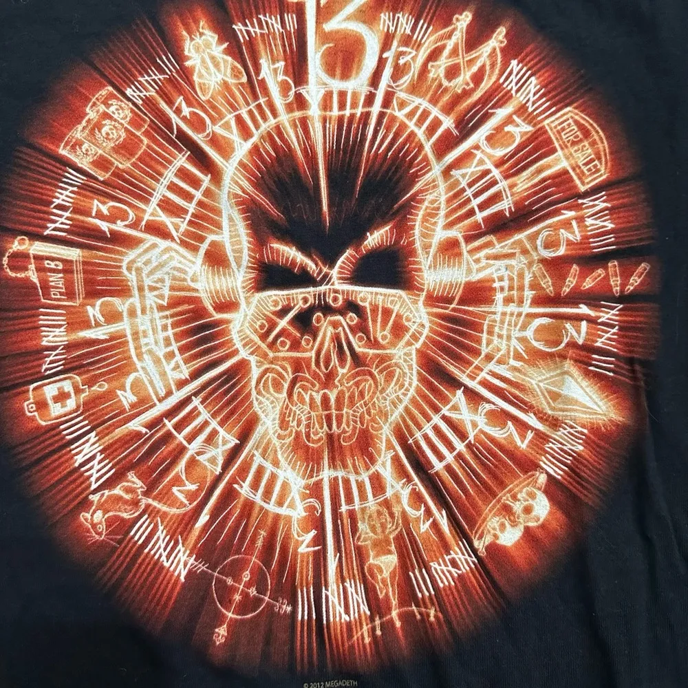 2012 Megadeth tee Size L - Image 2