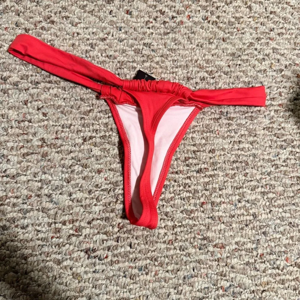 NWT Fredericks of Hollywood Maddalena Thong Swim Bikini Bottom Size XL - Image 6