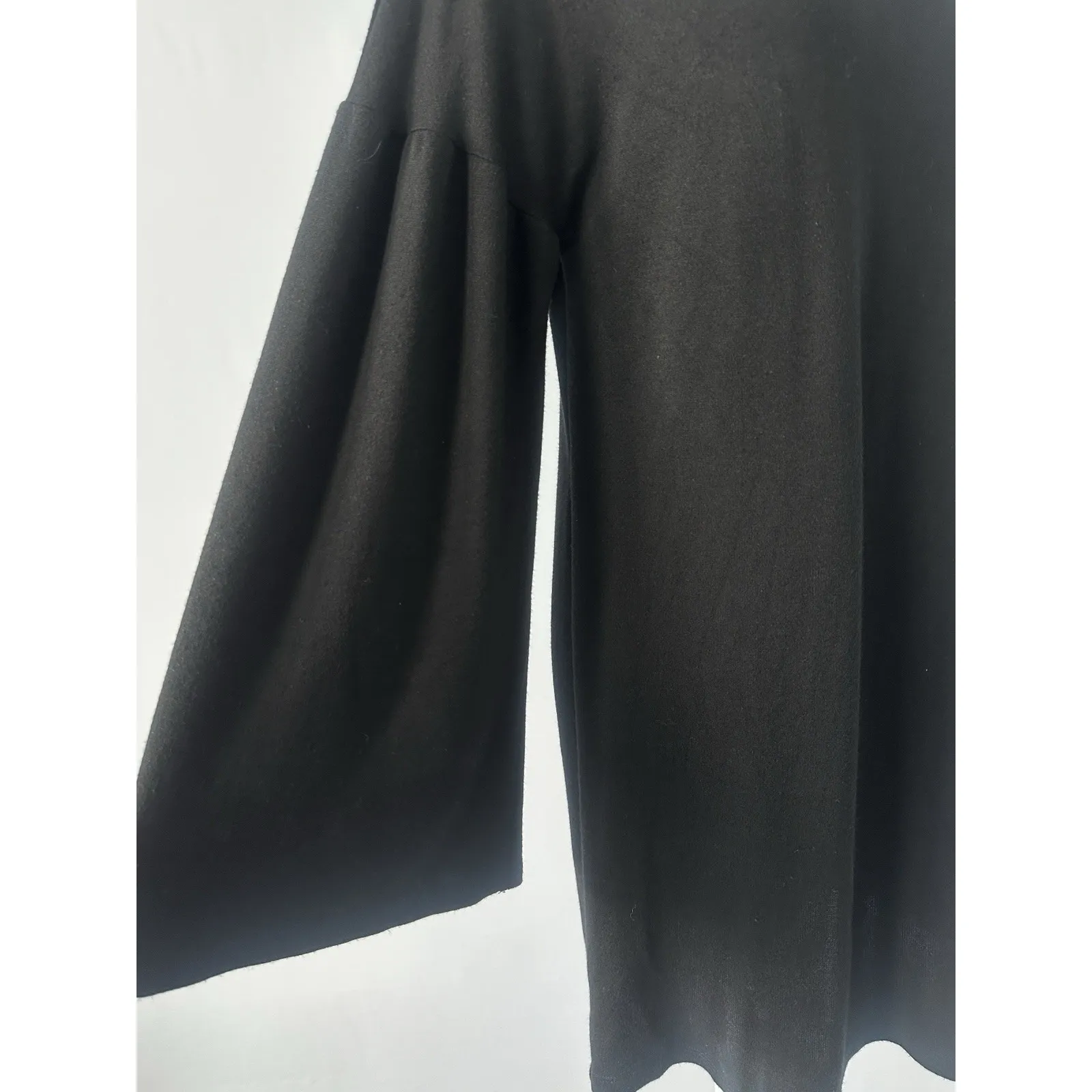 Zara Trafaluc Black Jersey Knit Shift Dress, Bell Sleeves, Sz S  (b48) - Image 3