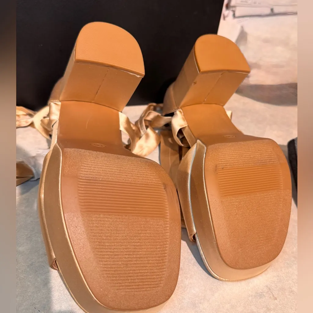 TORRID STRAPPY PLATFORM TAPERED HEEL (Champagne) - Image 10