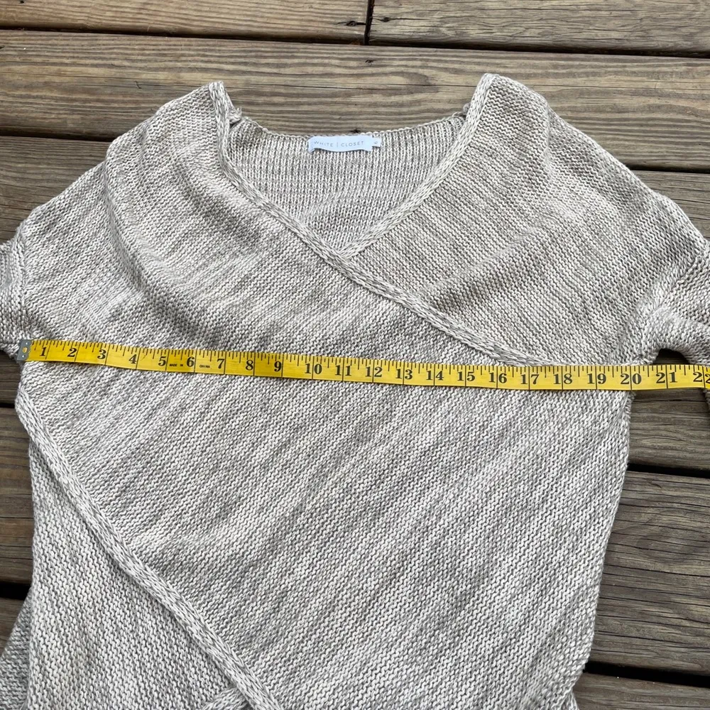 White Closet Cozy Crisscross Cotton Sweater Designed In Australia Size Med. Tan - Image 9