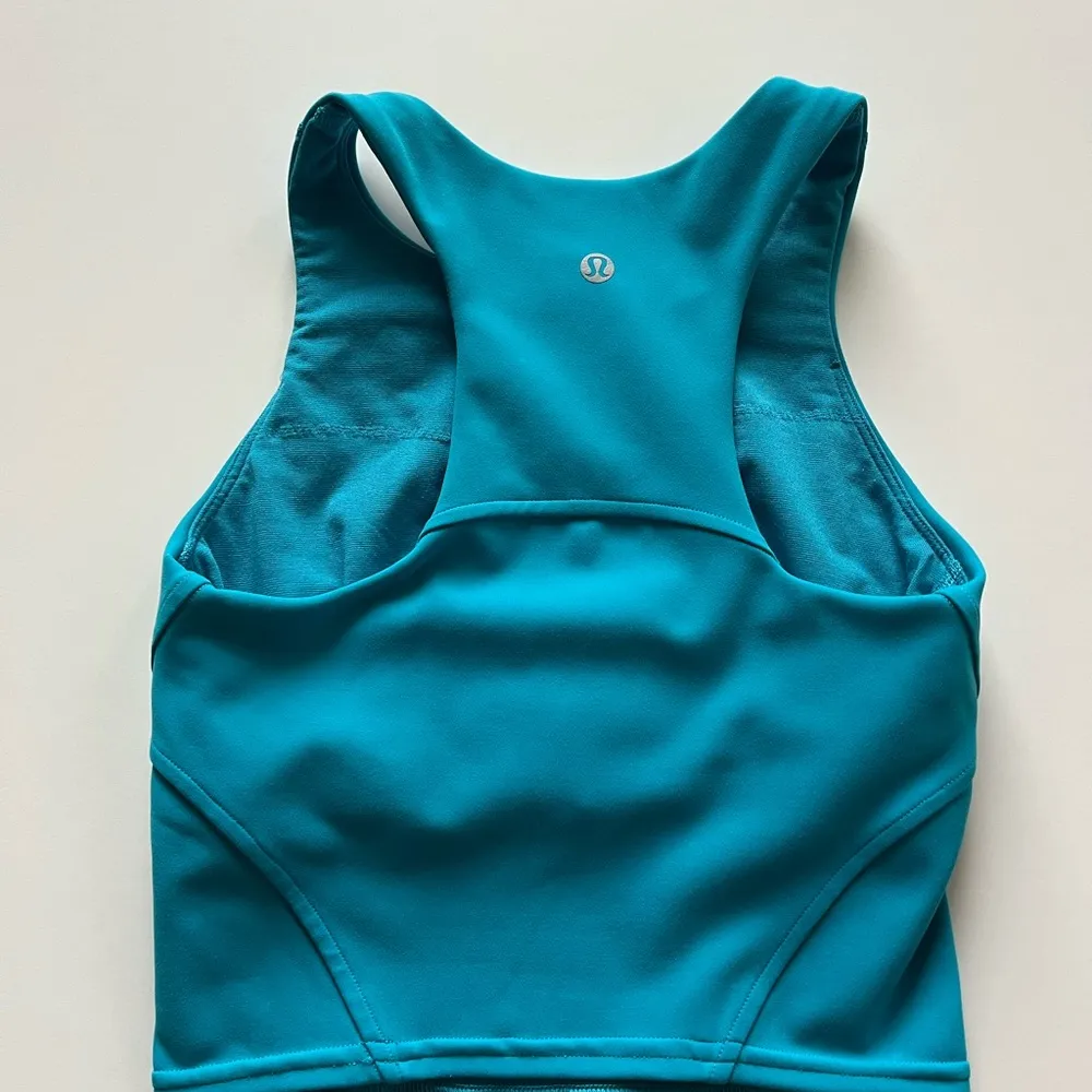 lululemon athletica Invigorate Training Tank Top Turquoise Tide -Size 0 - Image 2