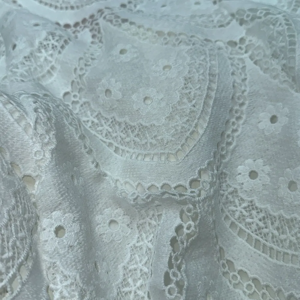 NWT For Love and Lemons Sandra eyelet Mini Dress in White Sz M NO NECK TIE - Image 4