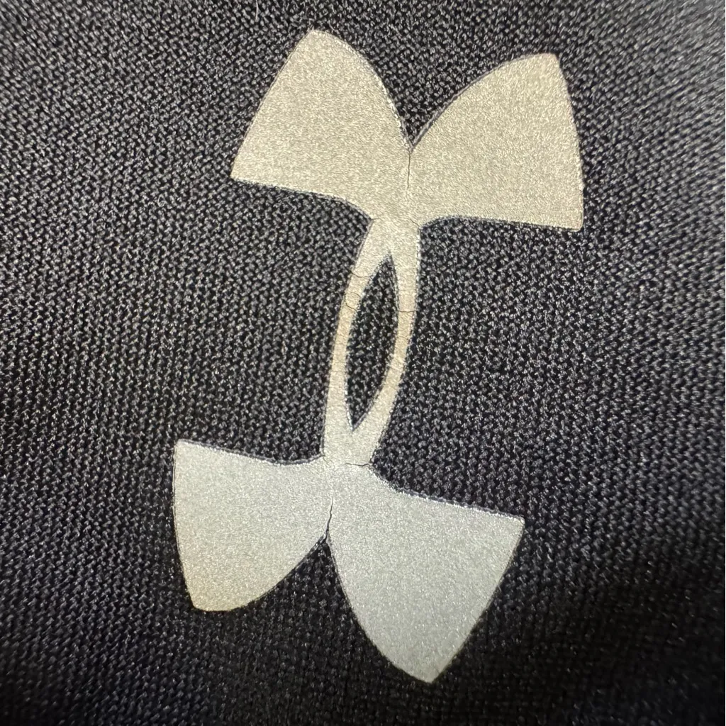 Under Armour Black Cropped Workout Leggings Sz S Gym Training Pilates Barre - Image 6