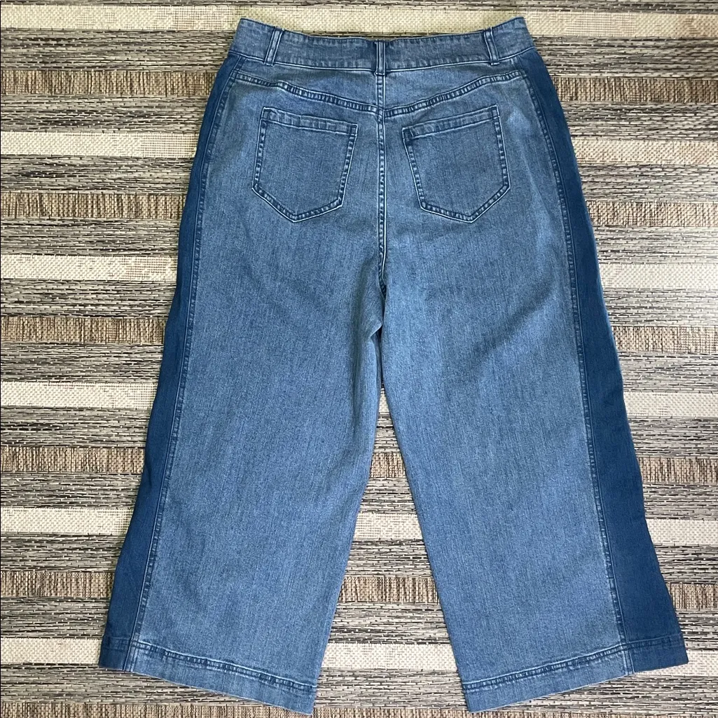 Women's Wide-leg Denim Jeans with a Two-Tone Color Block Design - Image 5