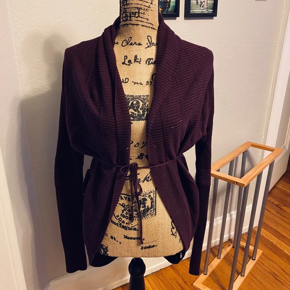 Lululemon transformation wrap dark adobe - Image 2