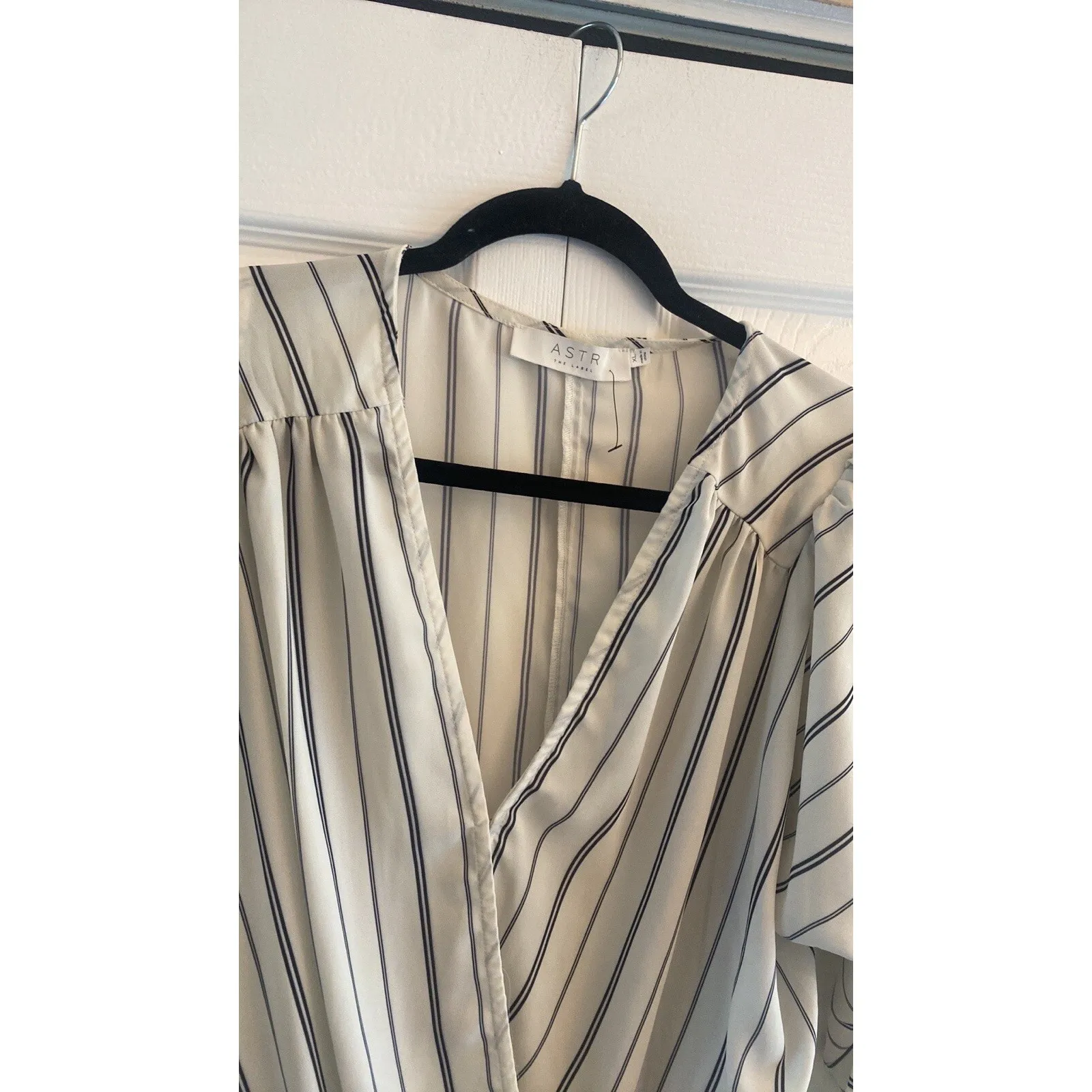 ASTR The Labe Womens XL Striped Long Sleeve Wrap Bodysuit Deep‎ V Neck Going Out - Image 4