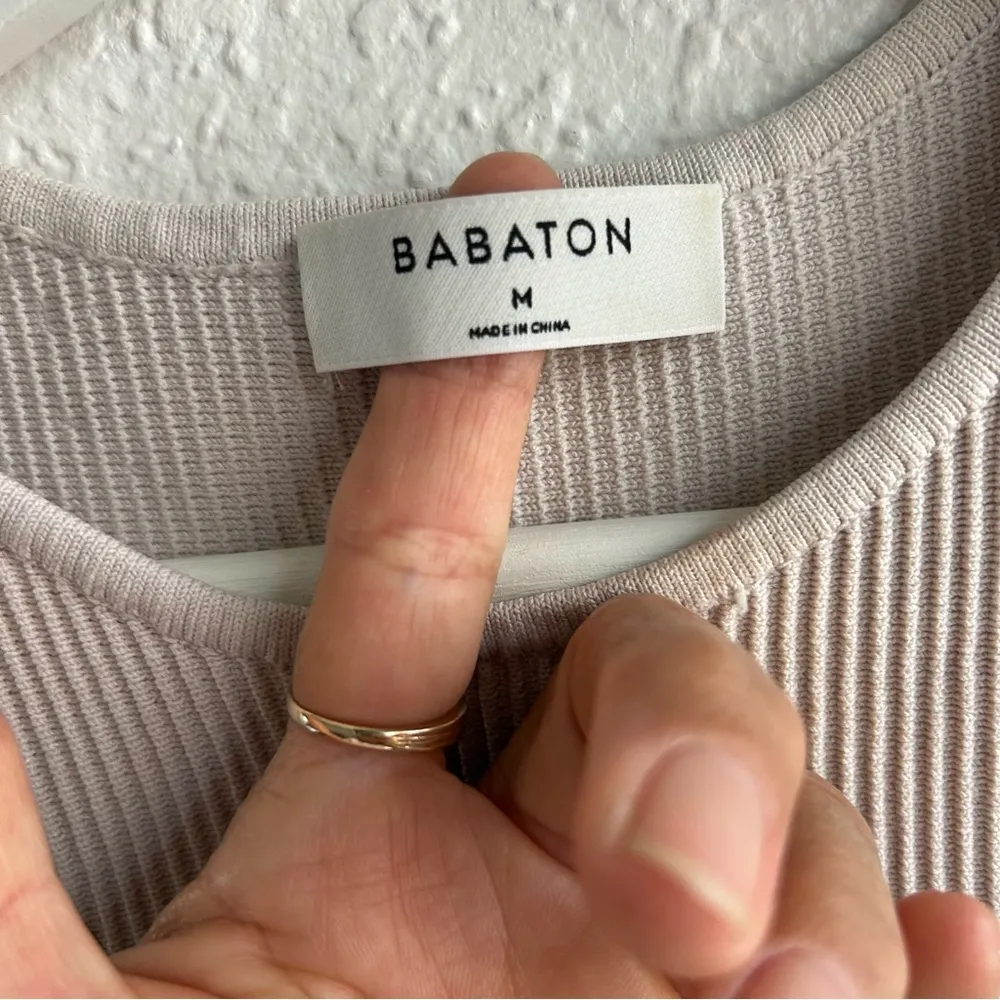 Babaton Cream Ribbed Sleeveless Tank Top - Image 7