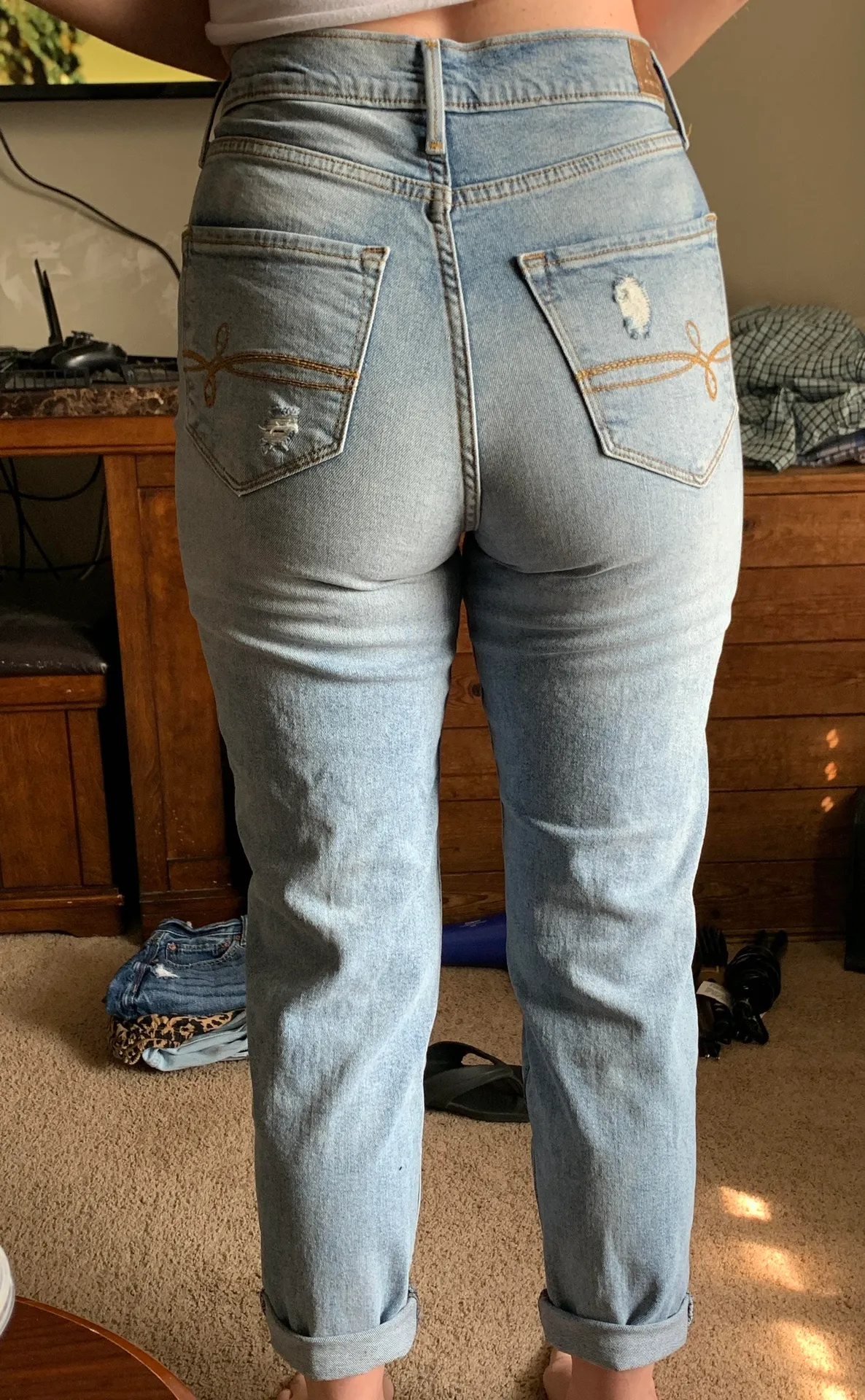 Levi’s Mom Jeans - Image 3