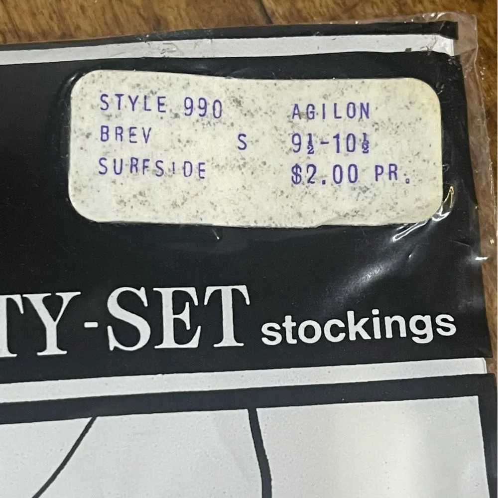 Vintage Belle - Image 7