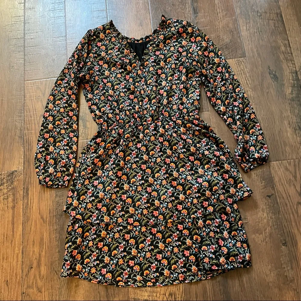 Loft ANN TAYLOR  dress with gold metallic - Image 6