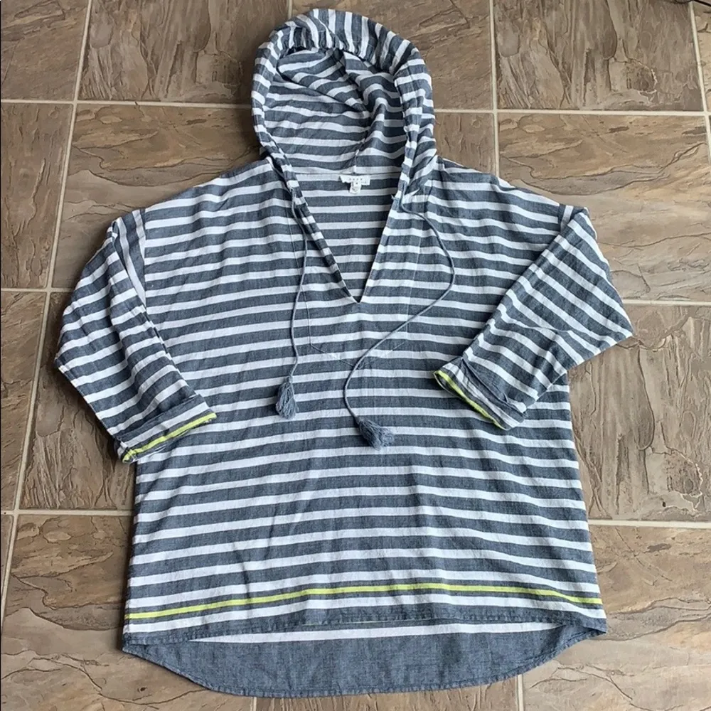 Soft Joie striped high low hooded top Gray Size M - Image 2