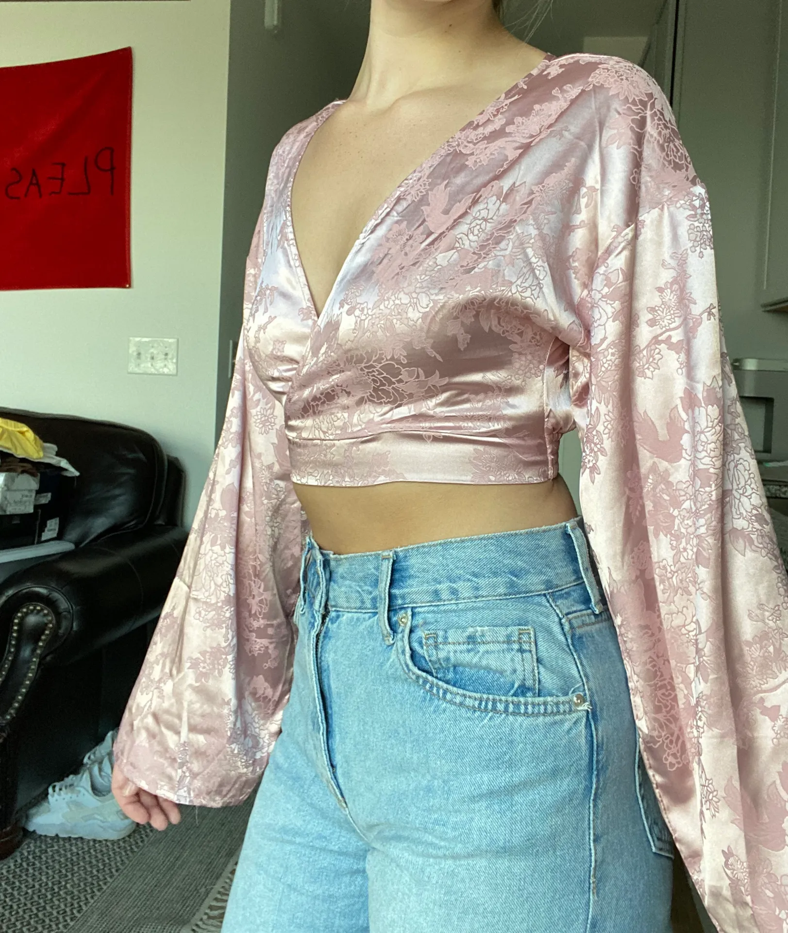 superdown Silky Pink Floral Bell Sleeve Top - Image 4