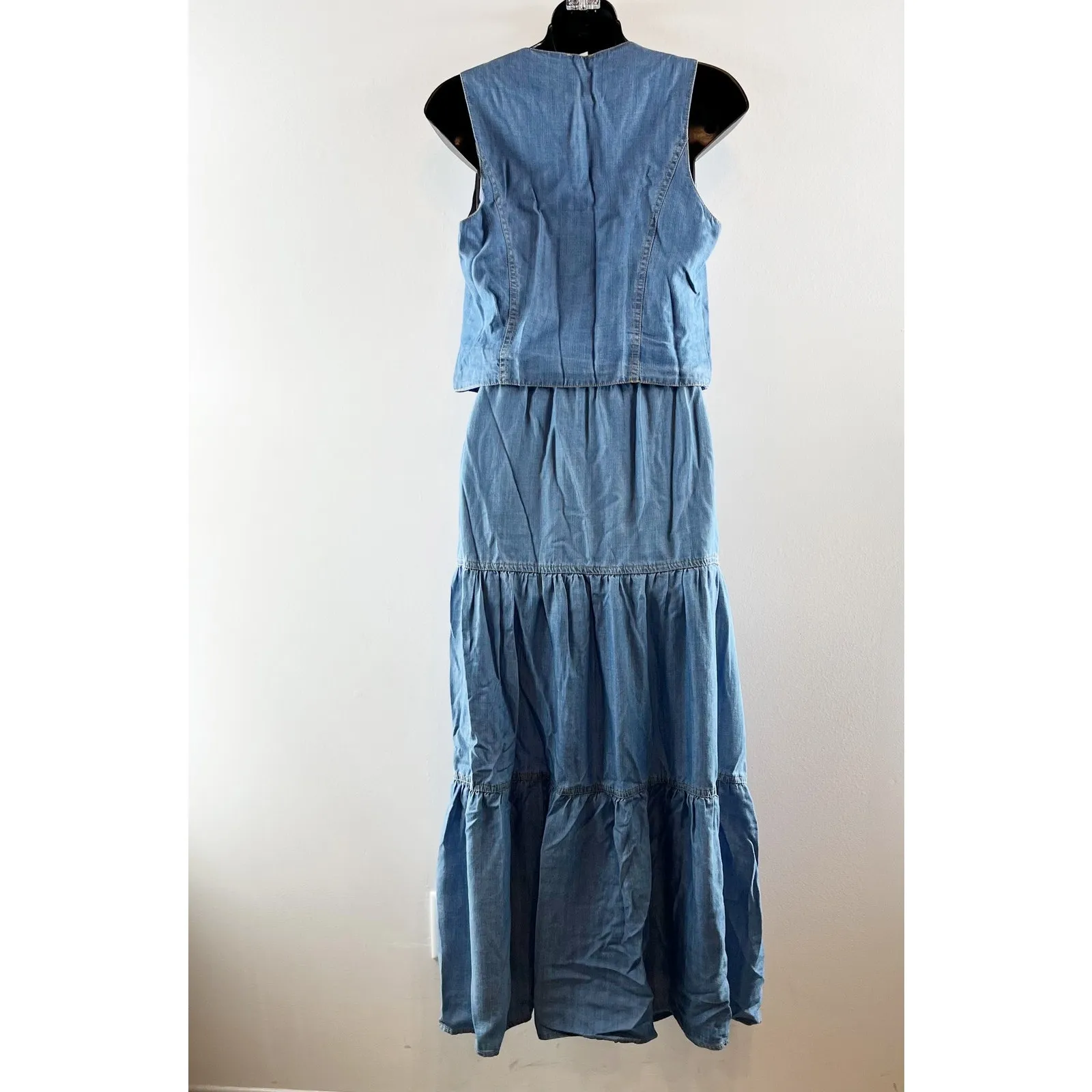 Sigrid Olsen Denim Button Front Vest & Tiered Maxi Skirt Set Blue Medium - Image 4