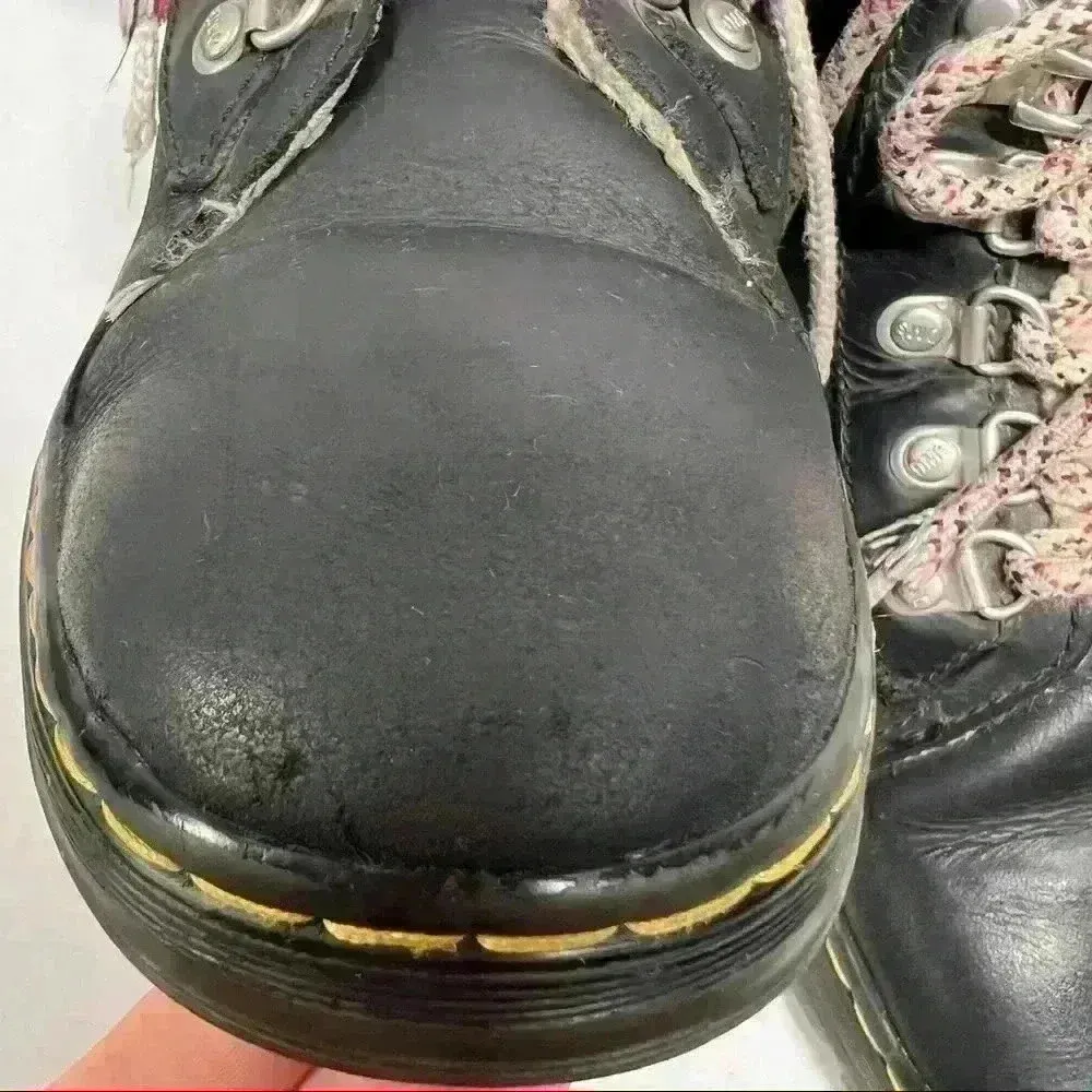 DR.MARTENS Air Wair Womens Combs Wyoming Sherpa Fur Lined Lace Up Boots Sz 6L - Image 11