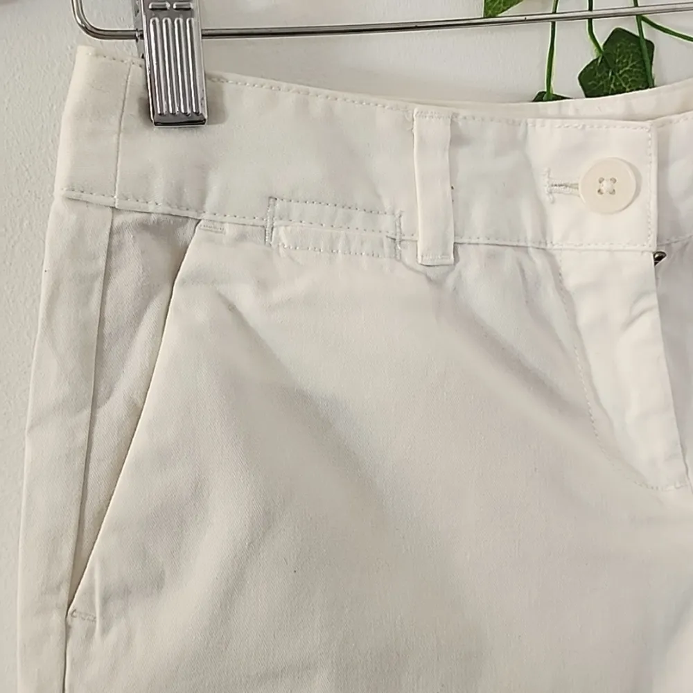 LOFT Classic Original White Cotton Shorts - Image 2