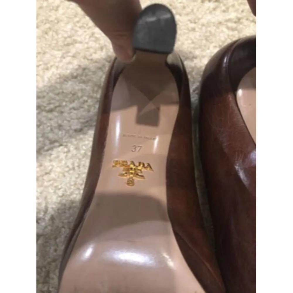 Prada Womens Brown Leather High Heel Pumps Size 37 - Image 5