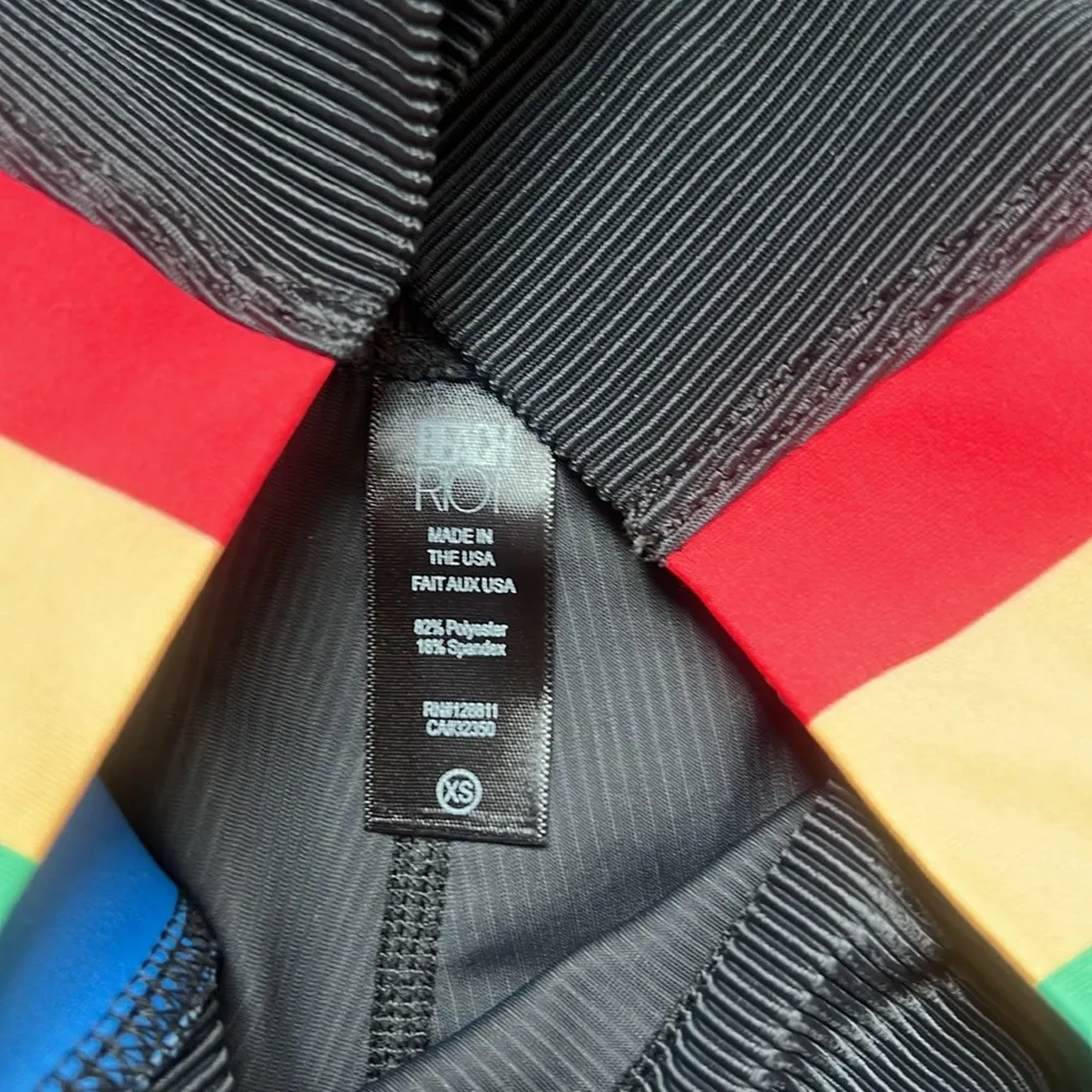 BeachRiot Rainbow Stripped Leggings - Image 4