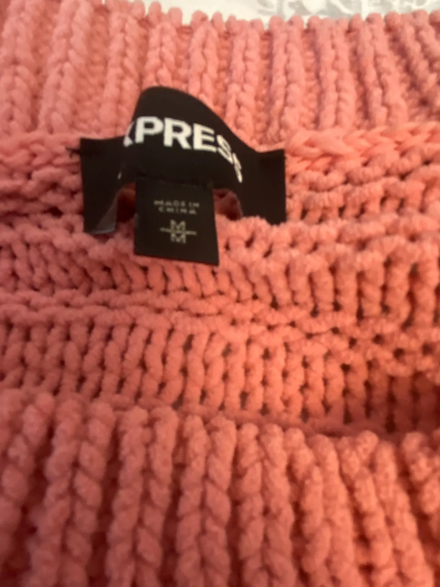 EXPRESS Pink Sweater - Image 5
