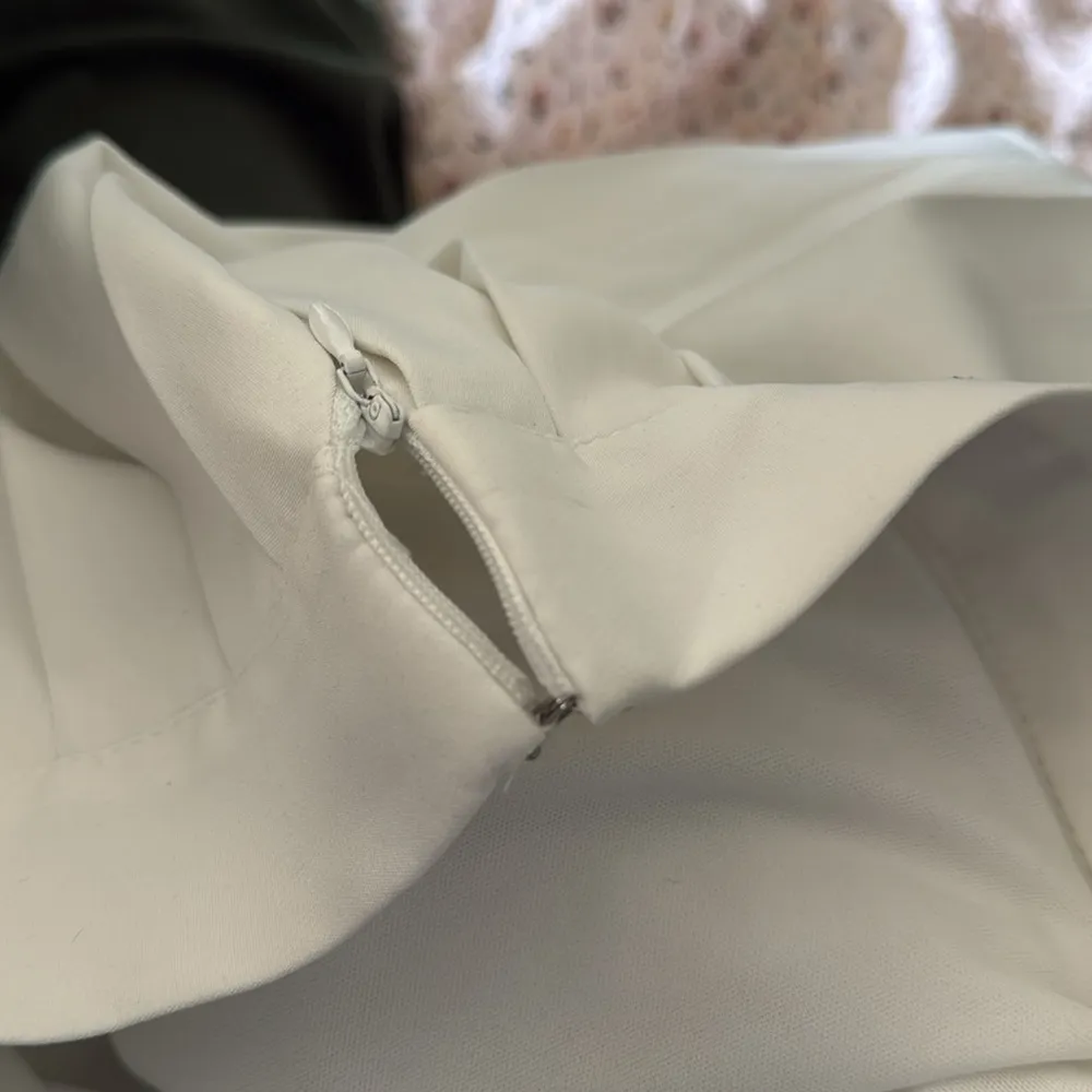 Adika White Skirt - Image 4