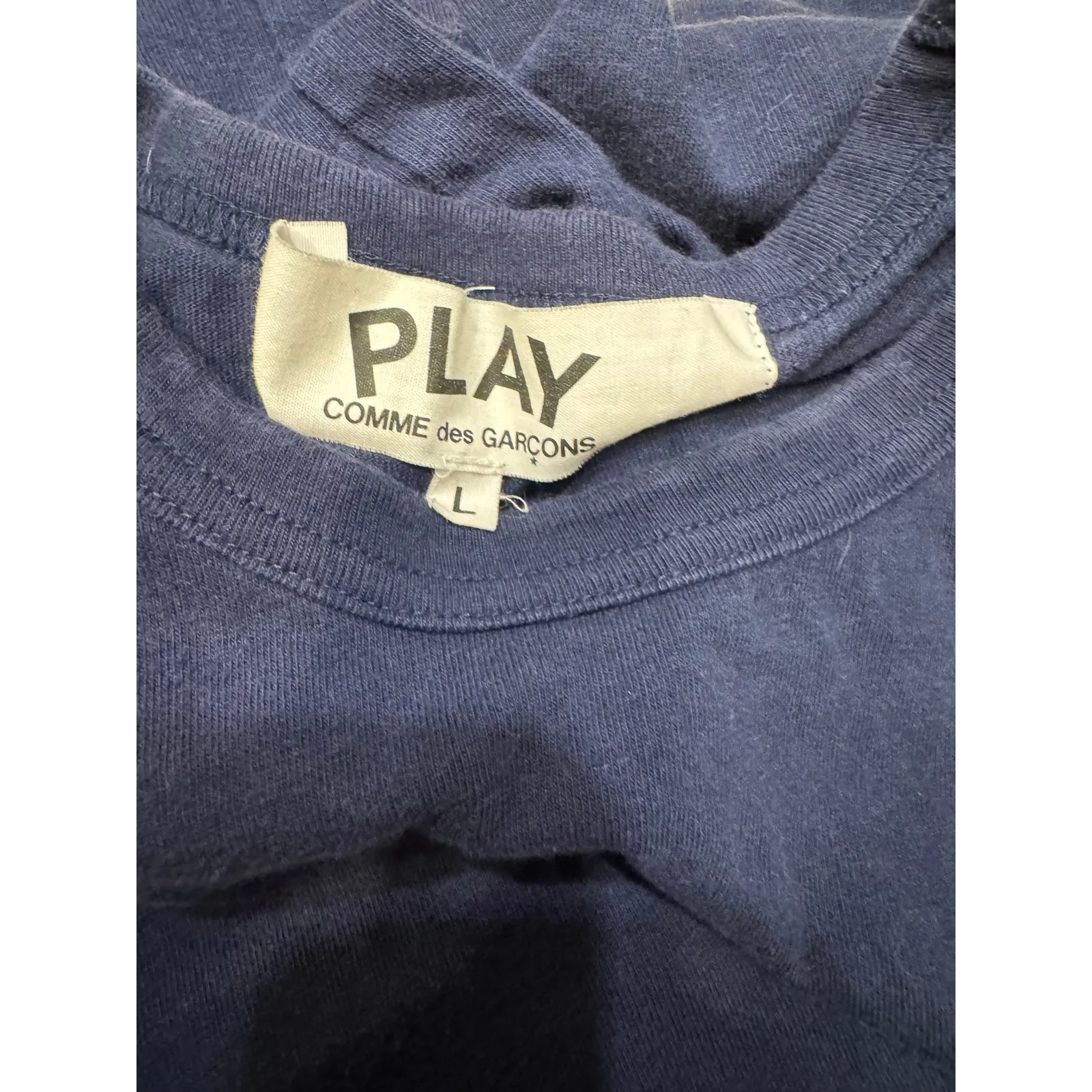 Comme des Garçons PLAY Navy Tee Shirt Red & Blue Heart Logo Size L Size L - Image 5