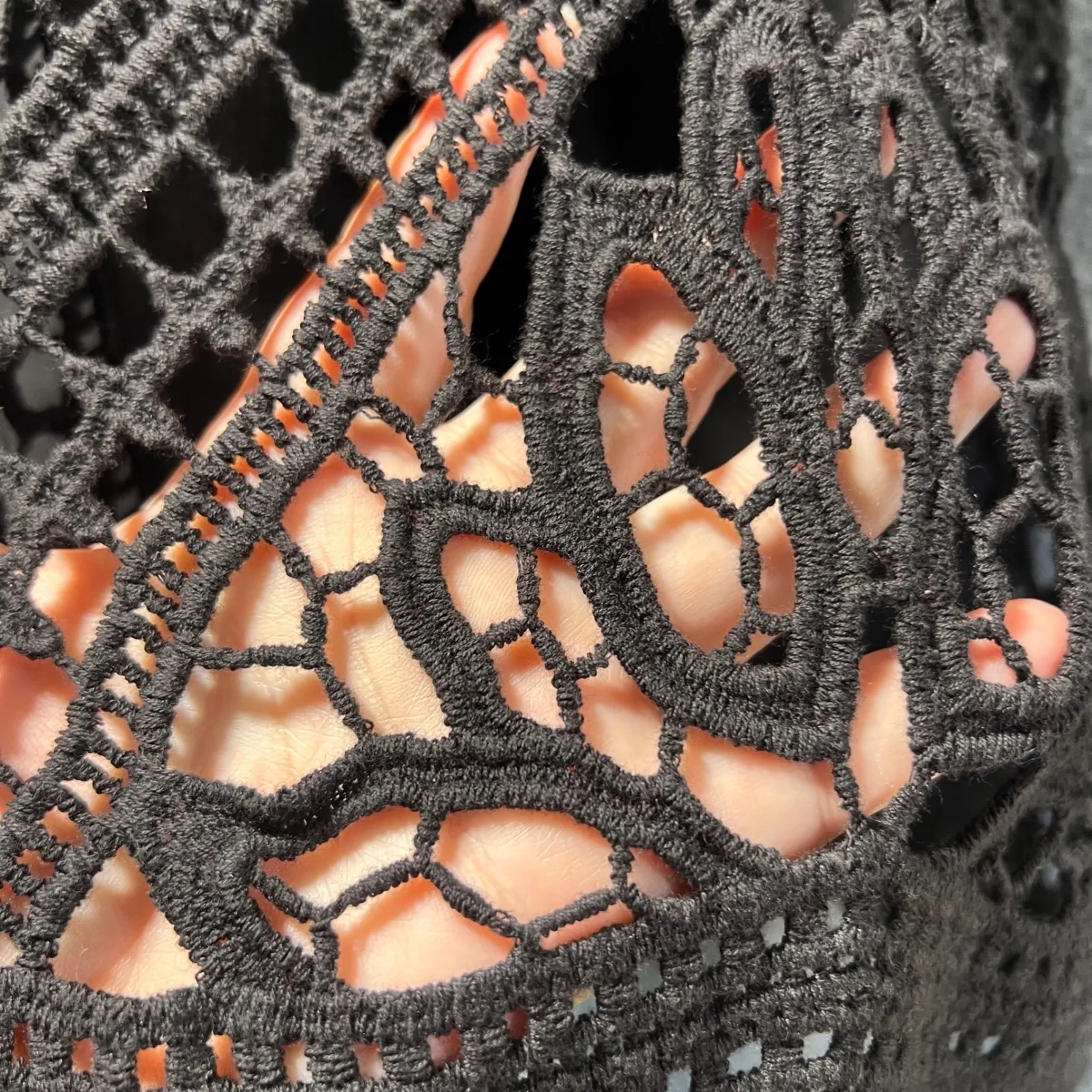 XCVI Black Linen Crochet Inset Wide Leg Flare Pants Elastic Waist Size M - Image 5