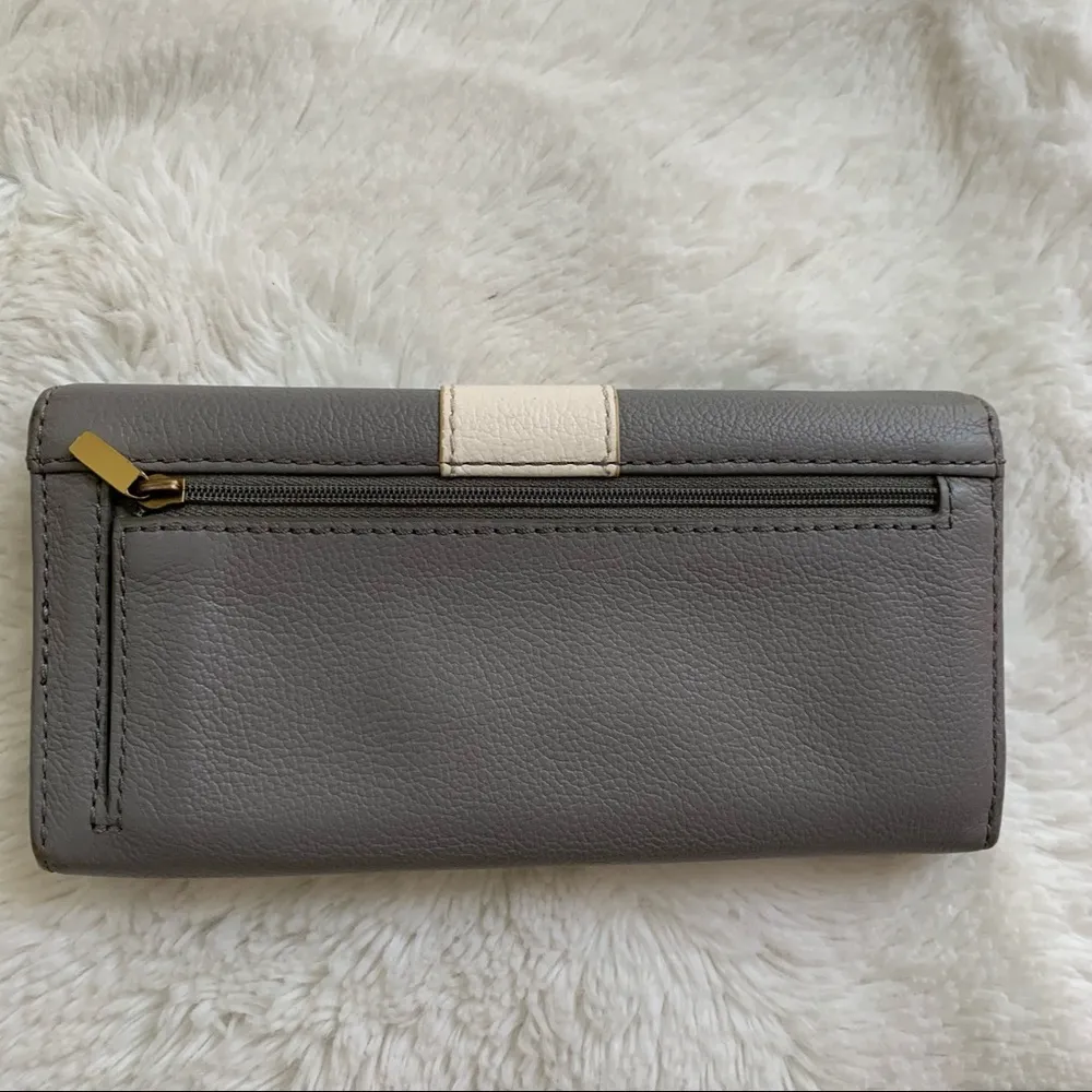 Fossil Leather Wallet - Image 9