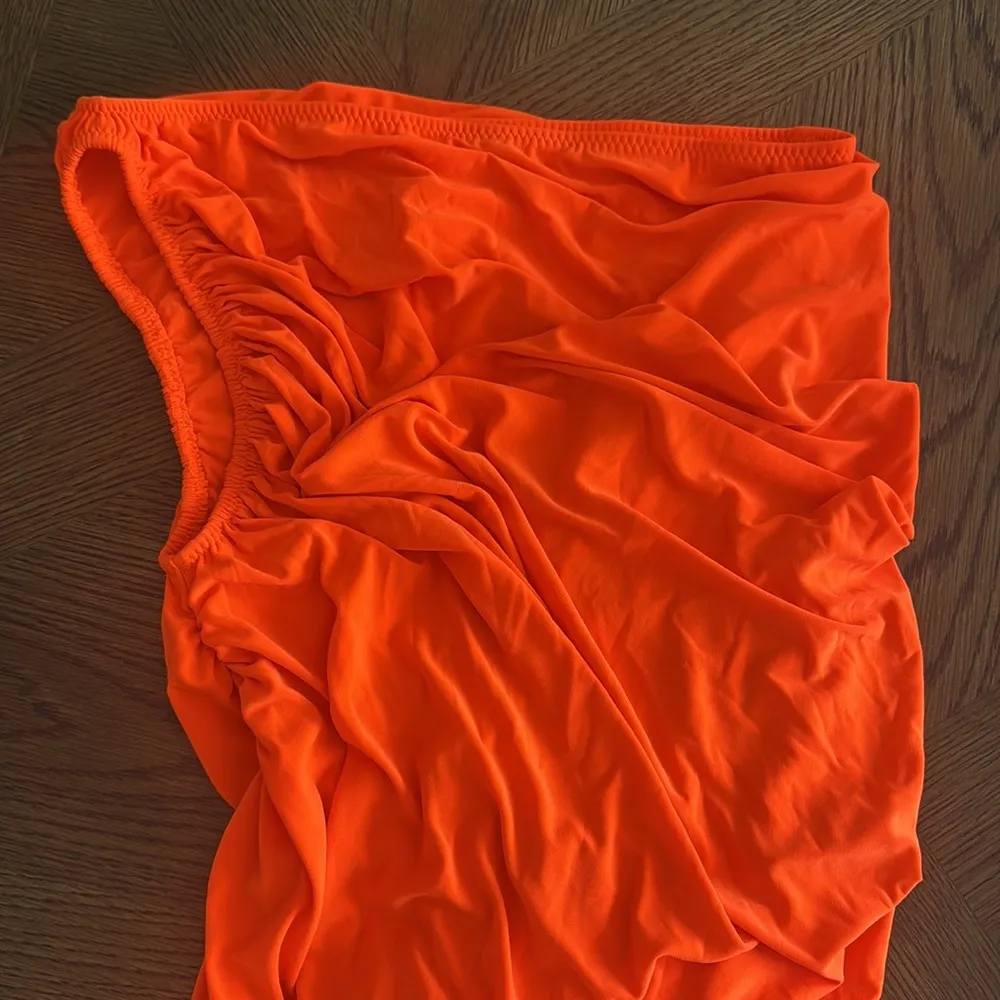 NORMA KAMALI DIANA MINI DRESS, Color SOS, MEDIUM, $195 - Image 7