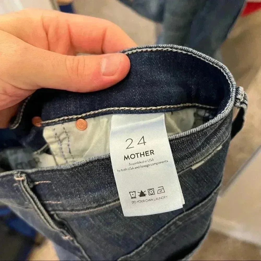 50 Mother High Waisted Rascal Ankle Slit Flip in Double Shot Espresso Blue Size 24 - Image 8