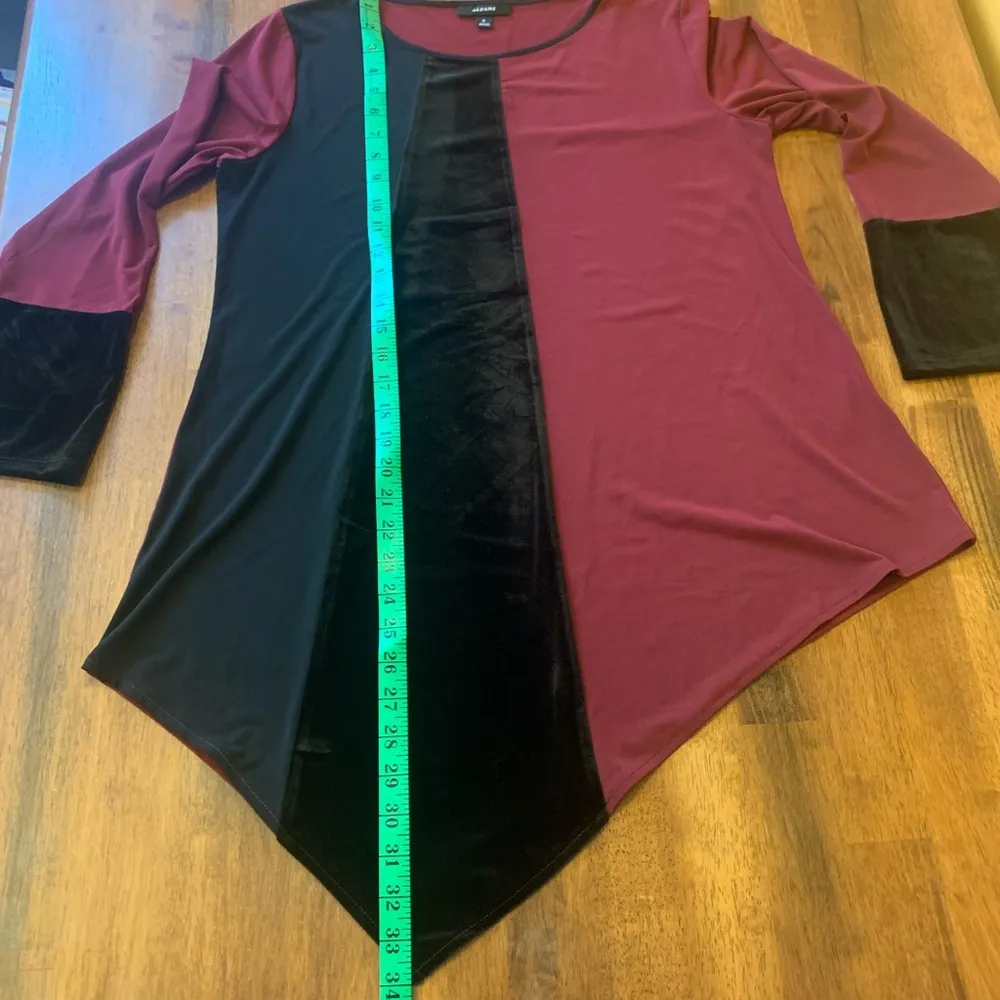 Alfani asymmetrical tunic women’s medium burgundy black velvet accents holiday - Image 4