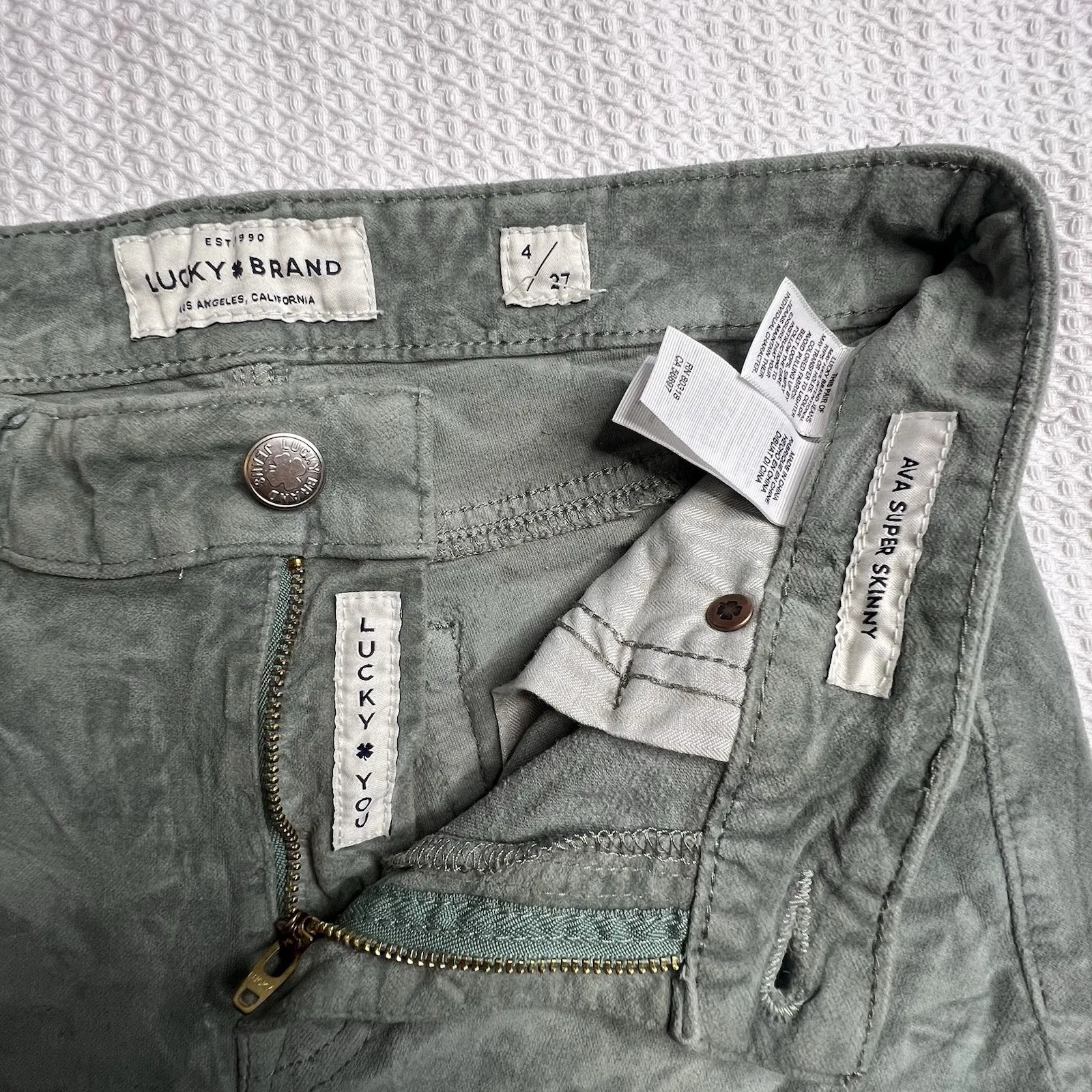 Lucky Brand Ava Super‎ Skinny Jean Size 4/27 Velvet Feel Mint Green Cotton Blend - Image 3