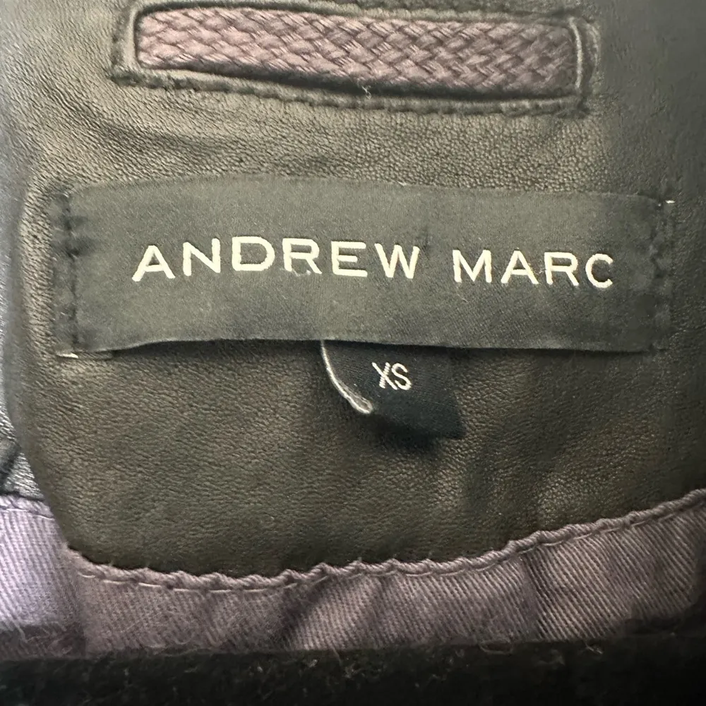 Andrew Marc Lamb skin Leather butterfly lining moto jacket black size XS - Image 4