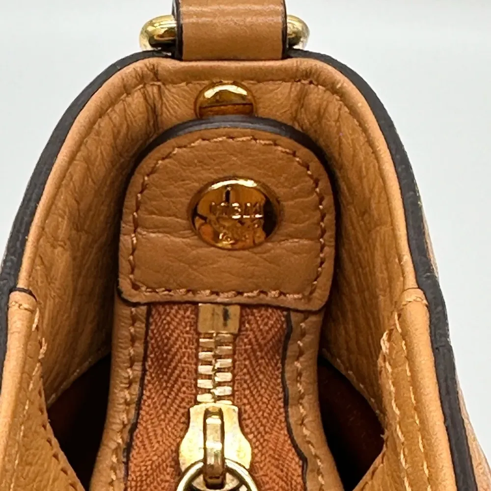 MCM COGNAC TWO WAY TOTE BAG MEDIUM - Image 13