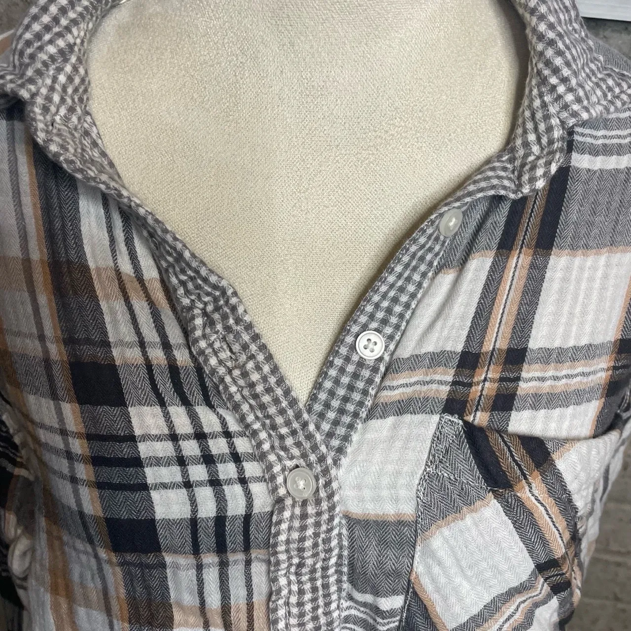 NWT Aerie Anytime Fav‎ Plaid Flannel Long Sleeve Button Down Shirt Size Small - Image 2