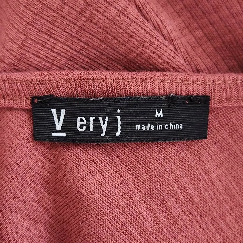 Very J Pink Ribbed Knit Crop Top Size Medium Dusty Pink Crop Top with Fringe - Image 6