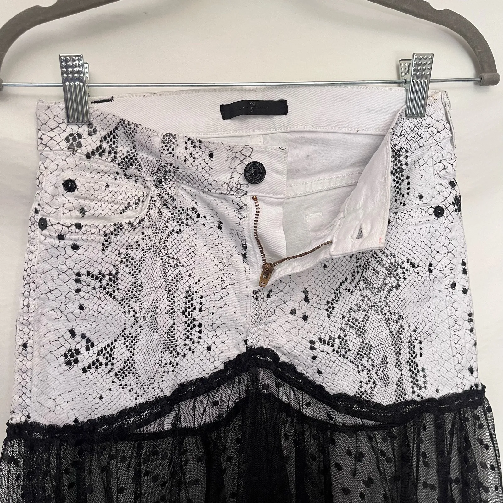 7 for All Mankind Snakeskin Denim Mesh Y2K Skirt Sz 25 Grunge Indie Edgy Gothic - Image 5