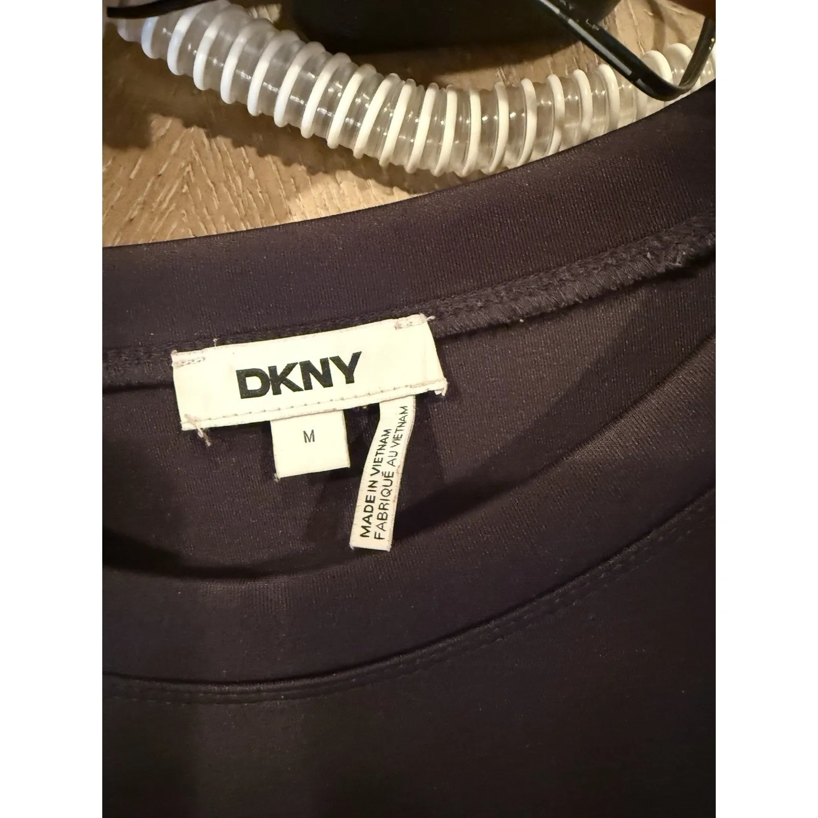 DKNY womens Varsity Embroidered Logo Crewneck Sweatshirt Medium - Image 7