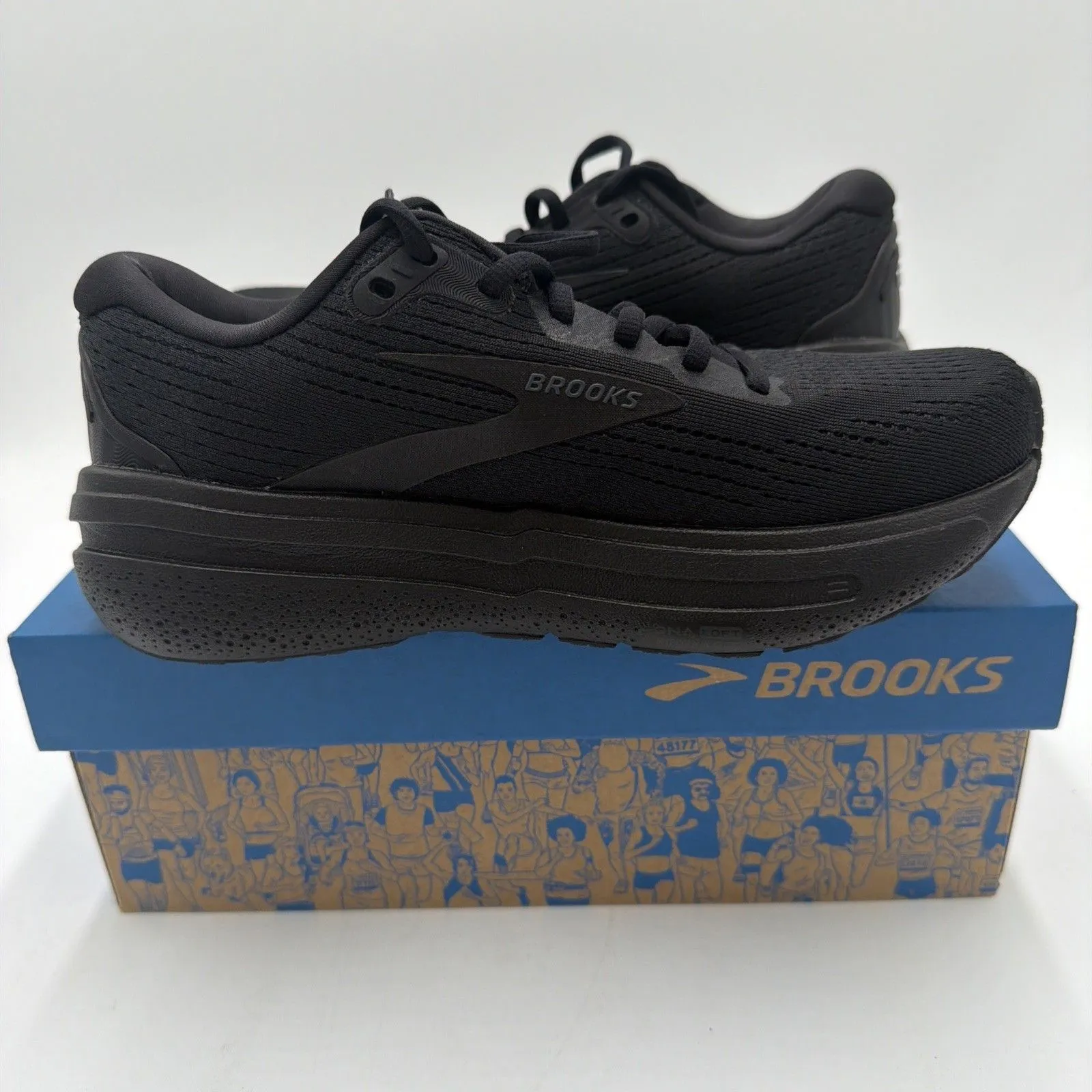 Brooks Women's Ghost Max 2 Ebony Running Shoes 9.5  NWB - Image 6