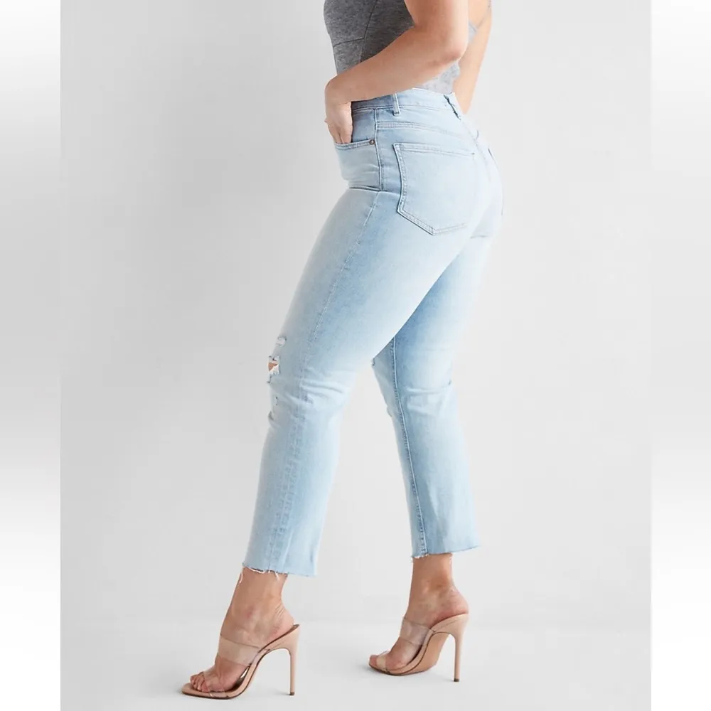 EXPRESS Curvy Mom Jeans — Super High Rise size 8 — EUC - Image 7