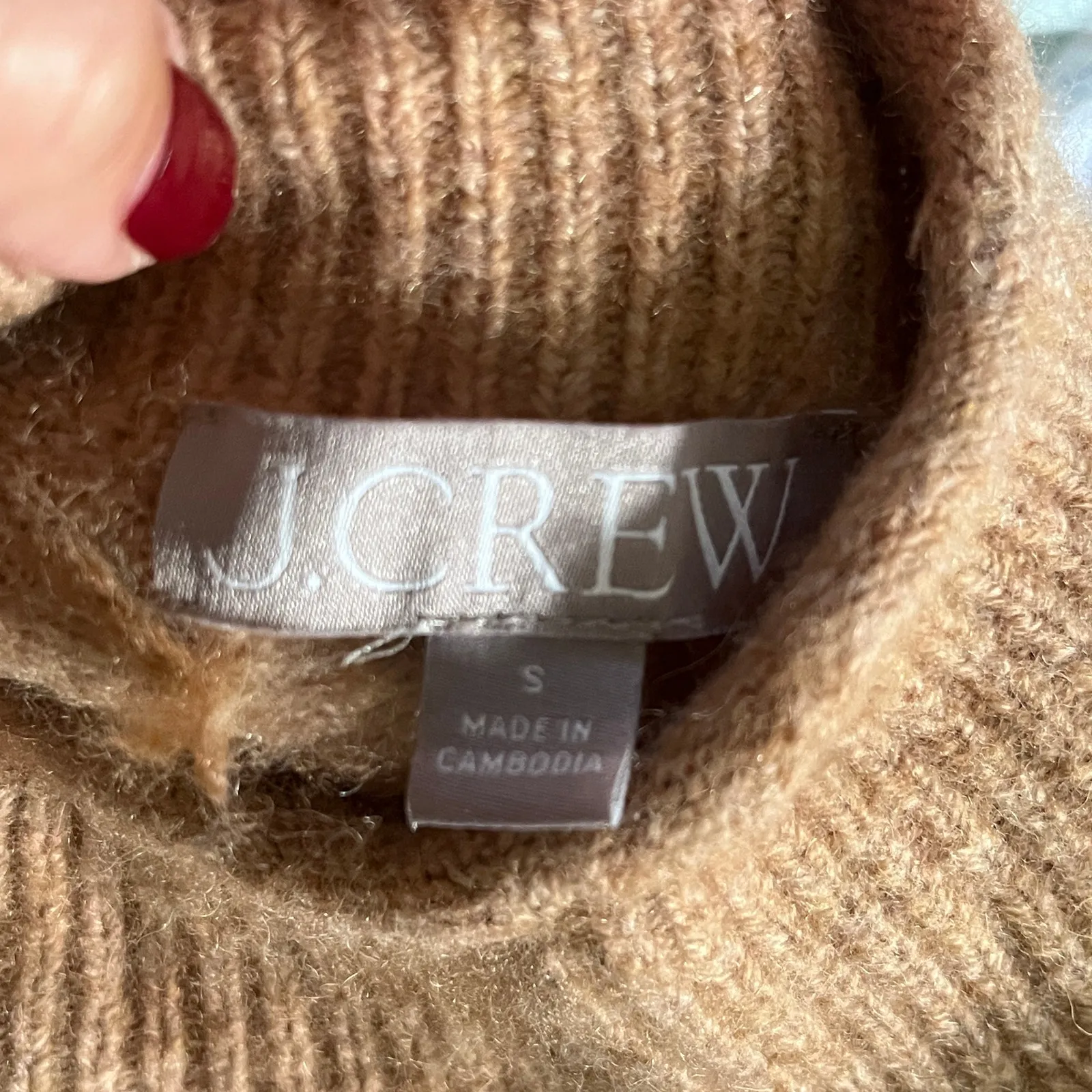 J. Crew Women's Tan Supersoft Rollneck Sweater Boxy Cropped Fit Size Small - Image 3
