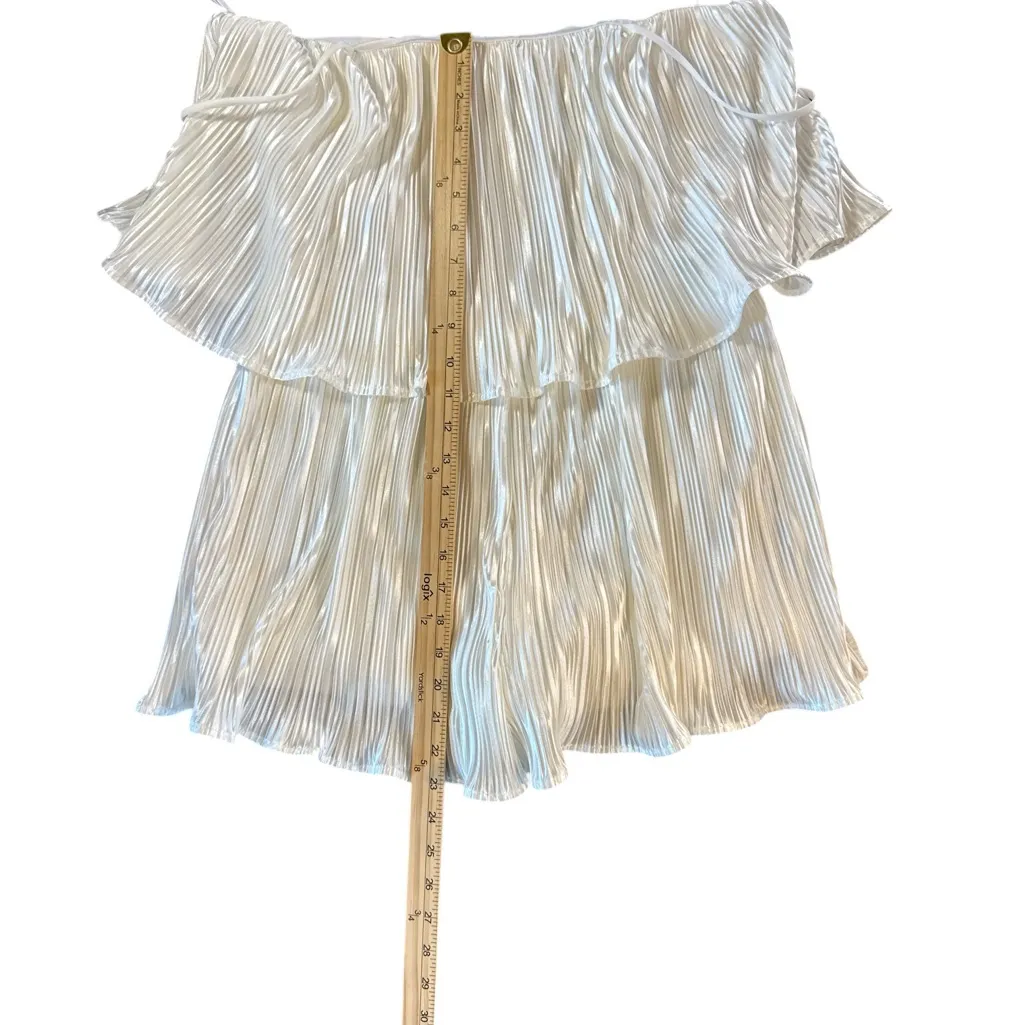 Lulu's Ivory Satin‎ Fabric - Image 2