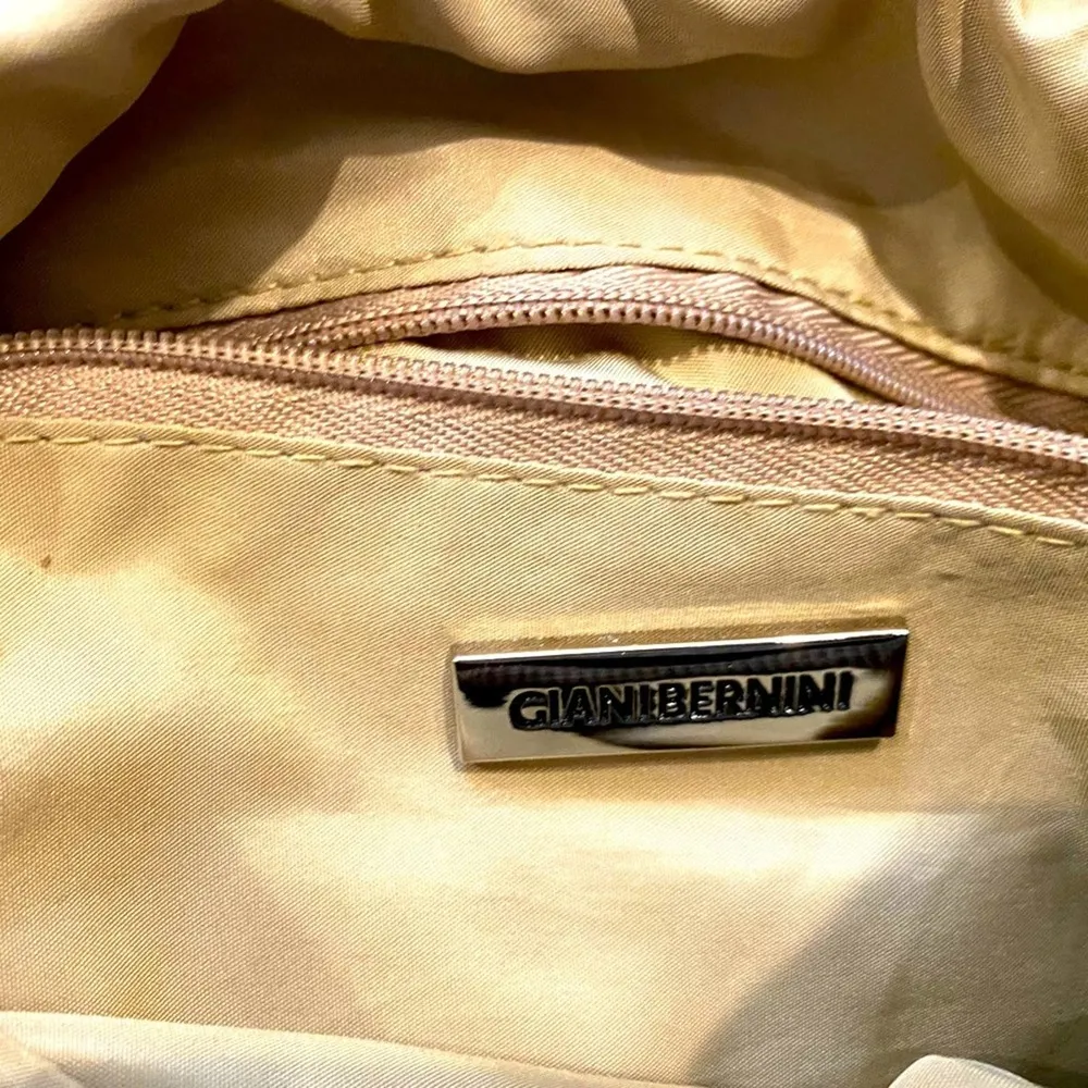 Giani Bernini Pebble Gray Hobo Shoulder Bag Lux Faux Leather - Image 9