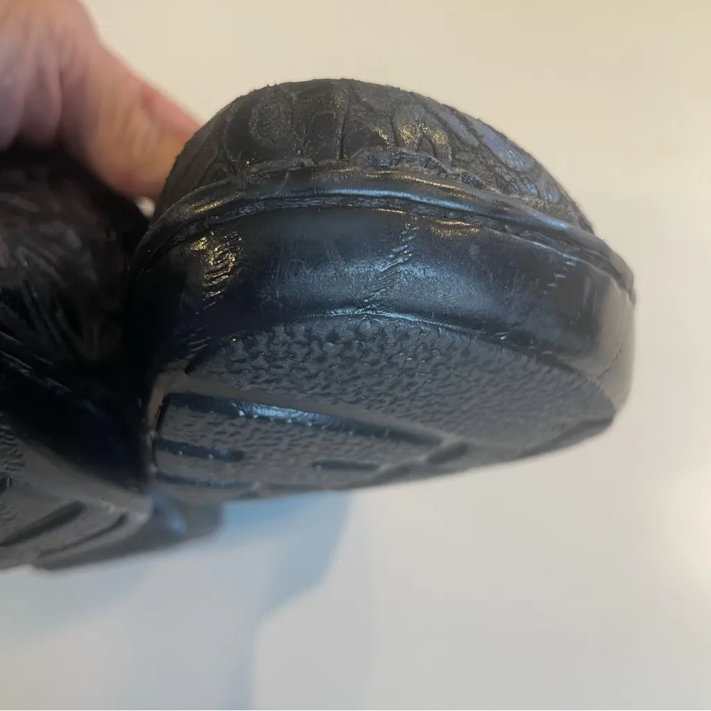 B.O.C. Born Peggy Black Embellished Leather Upper Women 7.5 MedicalNursing Clog - Image 4