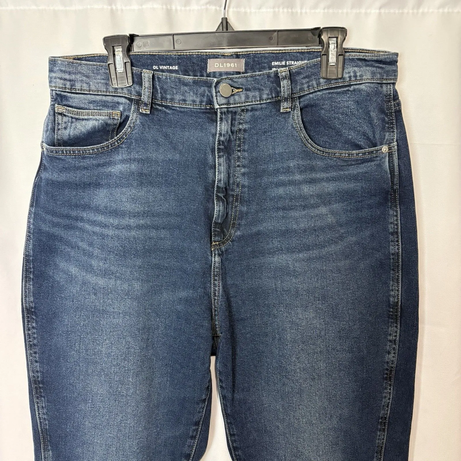 DL1961 Emilie Straight Ultra High Rise Vintage Jeans Women’s Size 31 Classic - Image 4