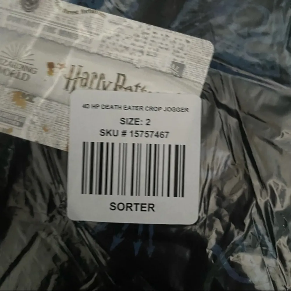 Torrid X Harry Potter Joggers Size 2 - Image 5