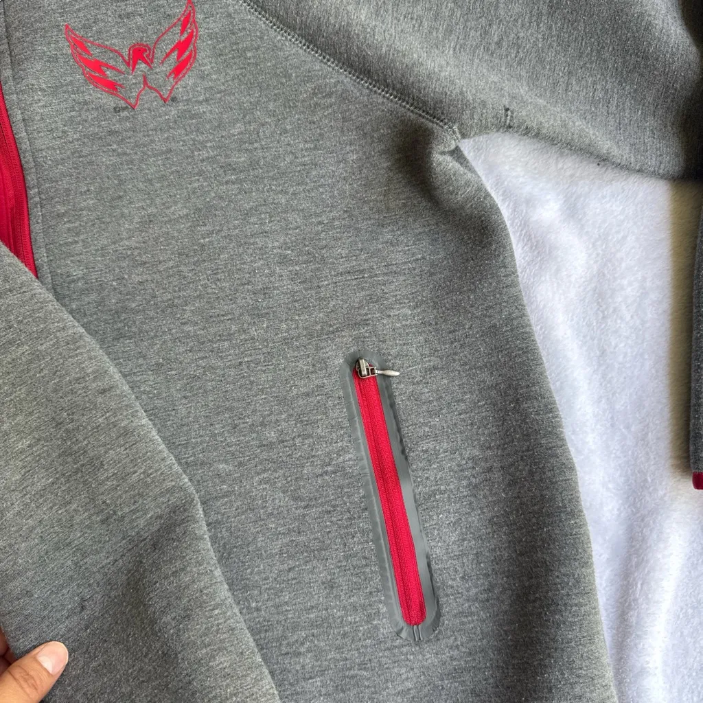 Touch by Alyssa Milano Red Jacket with Gray Lining size M Size M - Image 16