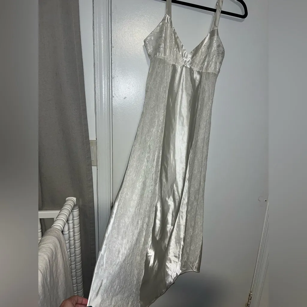 Vintage Flora‎ Nikrooz Ivory Satin & Lace Slip Dress – Size Medium - Image 6