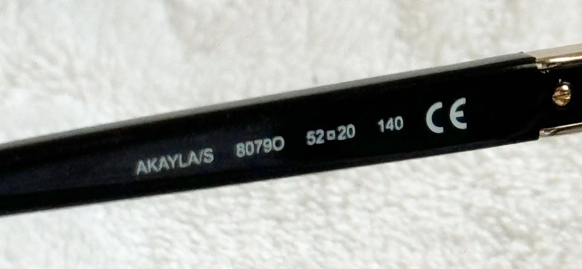 Black Cat Eye Sunglasses - Image 7